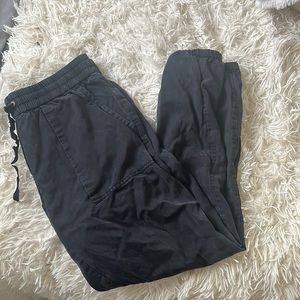 black cargo joggers womens